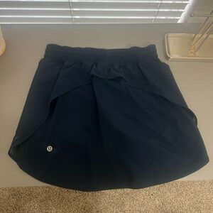 LULU tennis skirt